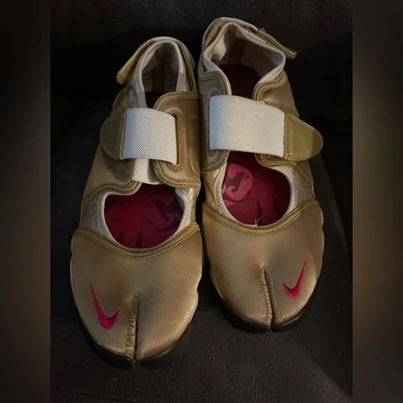 Nike Air Rift Sneakers size 8 - Picture 3 of 10